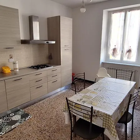 La Casa Dei Gatti Matti Apartment Genua